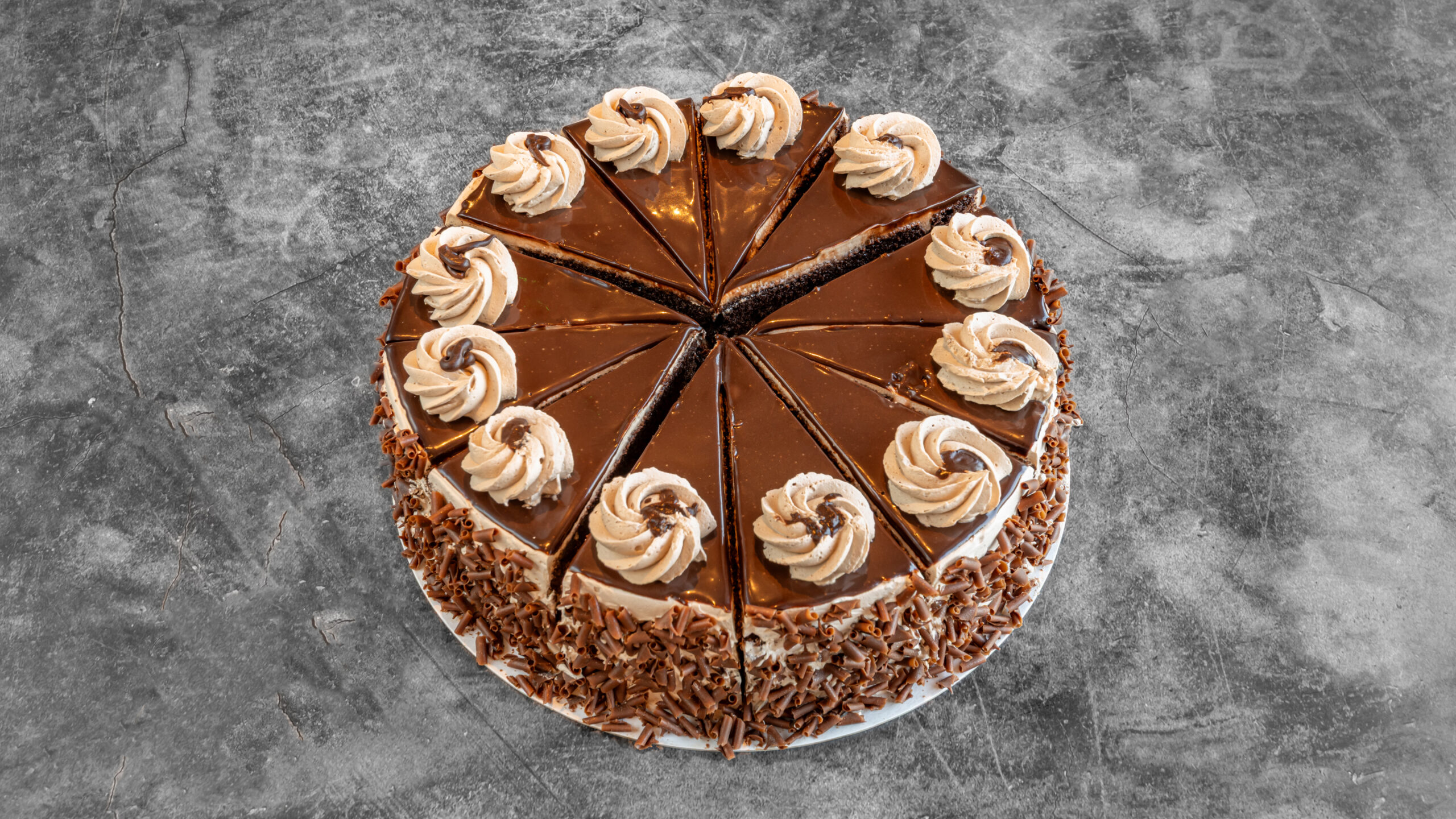 Dubai Chocolate Cake