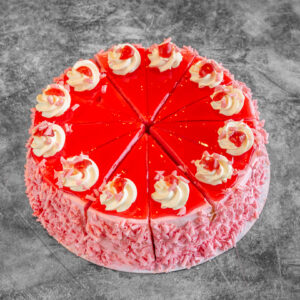 Round Strawberry Cake